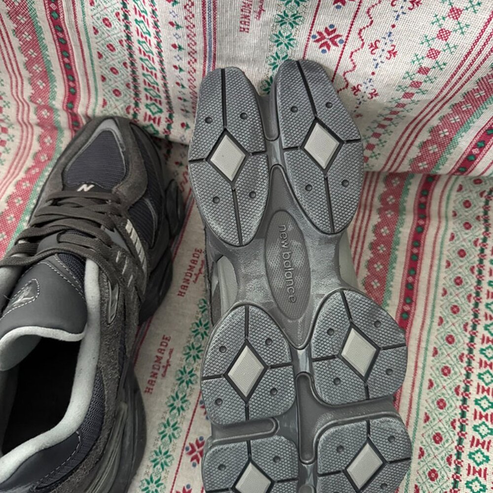 New Balance Grey u9060sg Sneakers - Picture 5 of 7